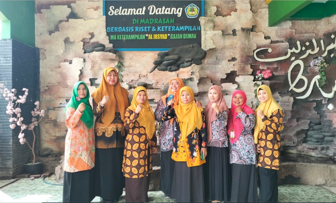 Study Tiru Penmad Kemenag Kabupaten Kudus Ke MA Plus Keterampilan Al Irsyad Gajah